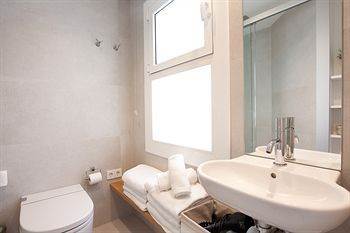 Ramblas Cozy Rent Appartamento *